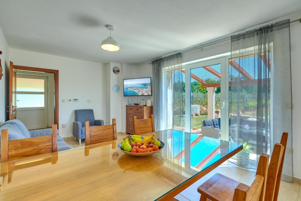 Vila Relax House Surrounded By Olives And Vineyard Stifanići Exteriér fotografie